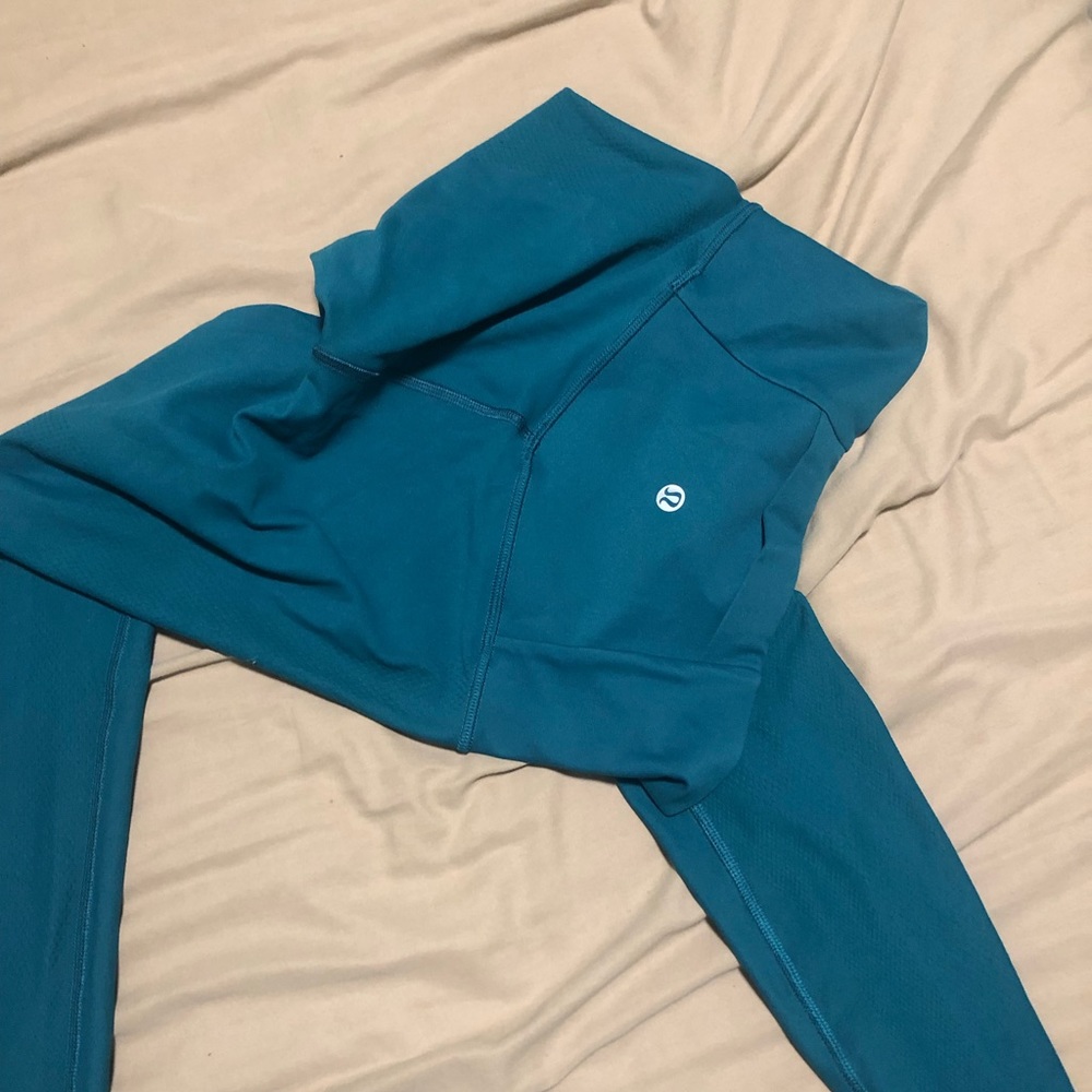 teal lululemon leggings